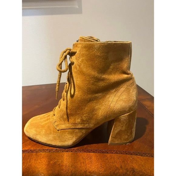 Vince -Halle Flare Heel Bootie Size 8 - Picture 5 of 12